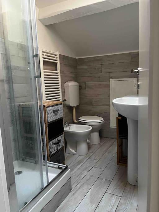 Wood 20 Apartment Milan